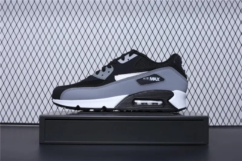 Nike Air Max 90 Infrared
