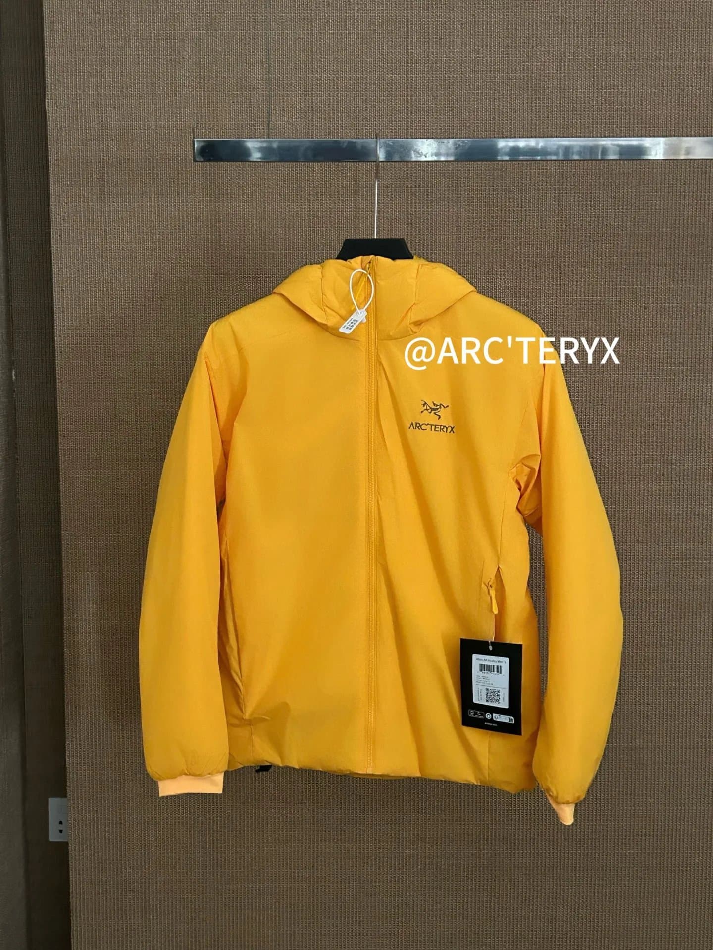 Arc'teryx Alpha SV Jacket Vibrant Yellow