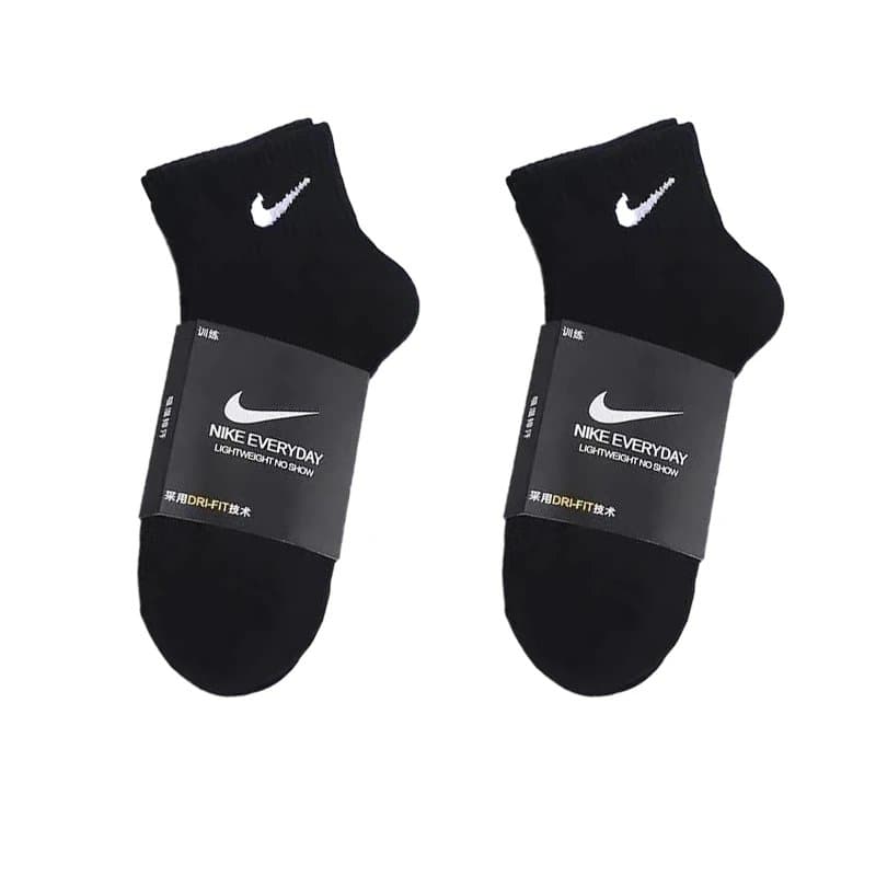 Nike Everyday Socks Lightweight No Show — two pairs of black