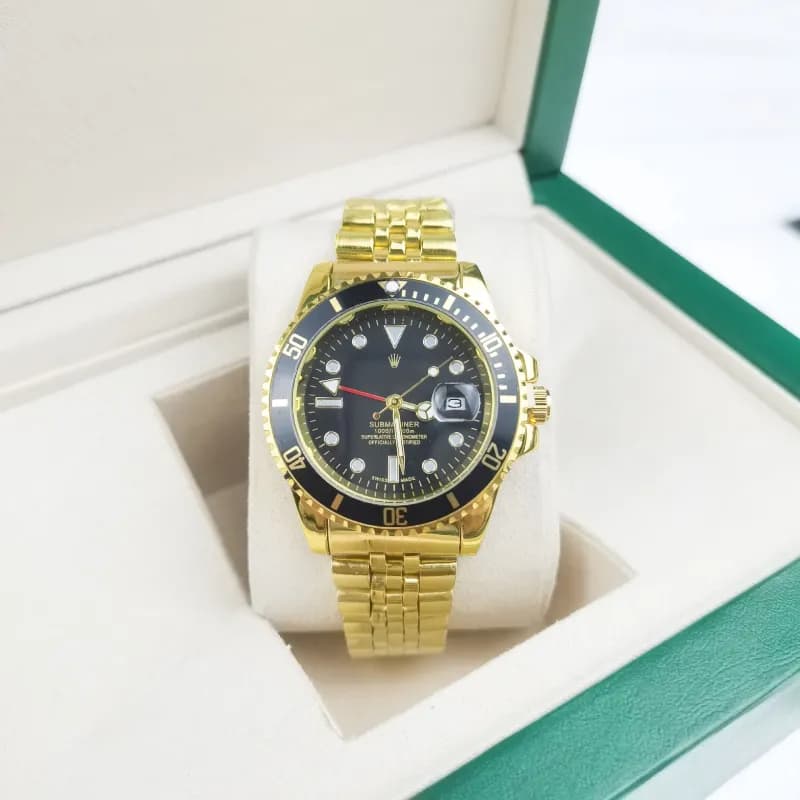 Rolex Submariner White Dial with Black Bezel — 四针水鬼五铢金色 黑水鬼