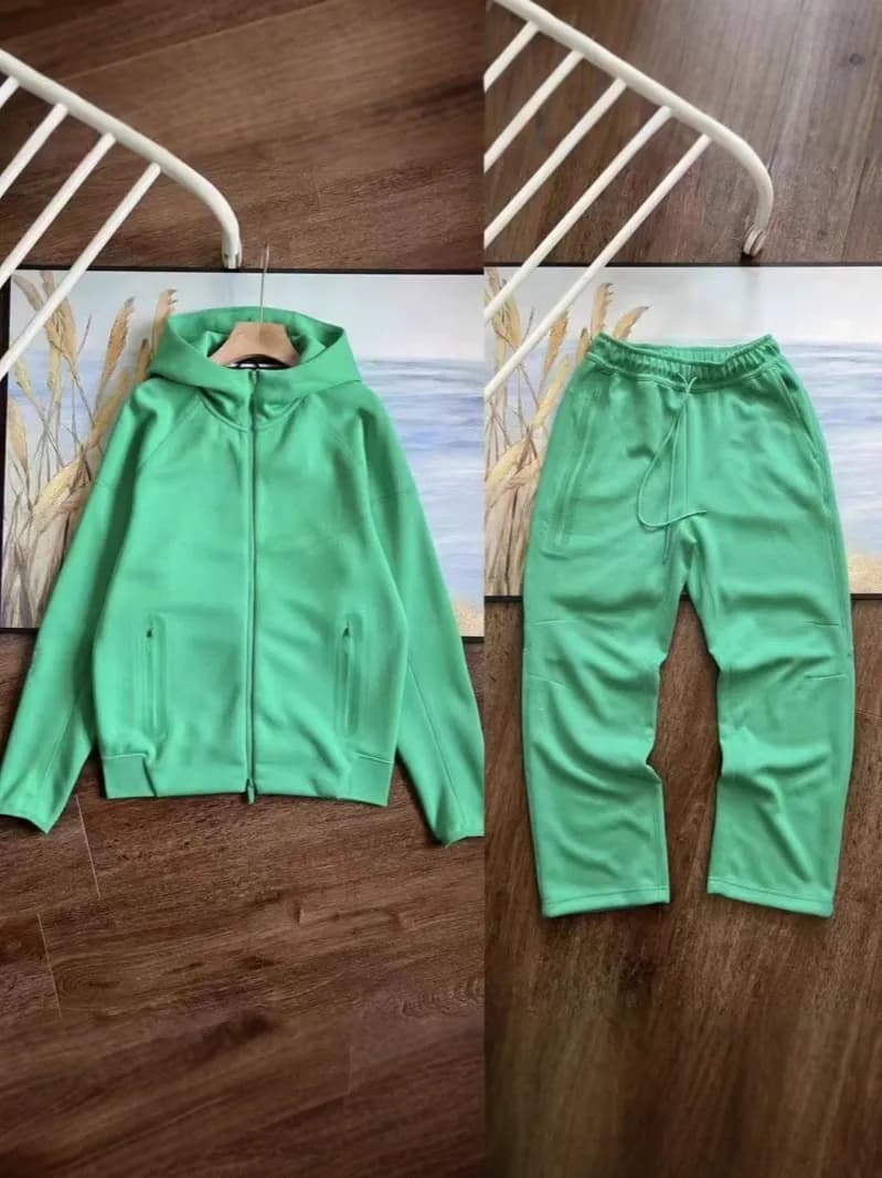 Lululemon Track Pants Butter Yellow — 绿