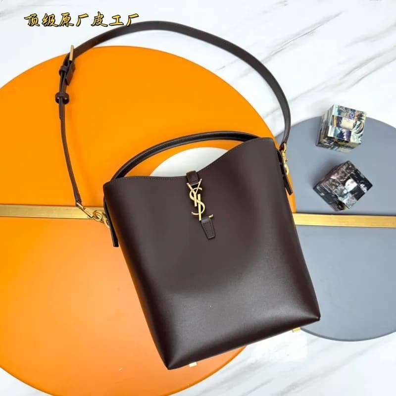 Saint Laurent Loulou Bucket Smooth Leather