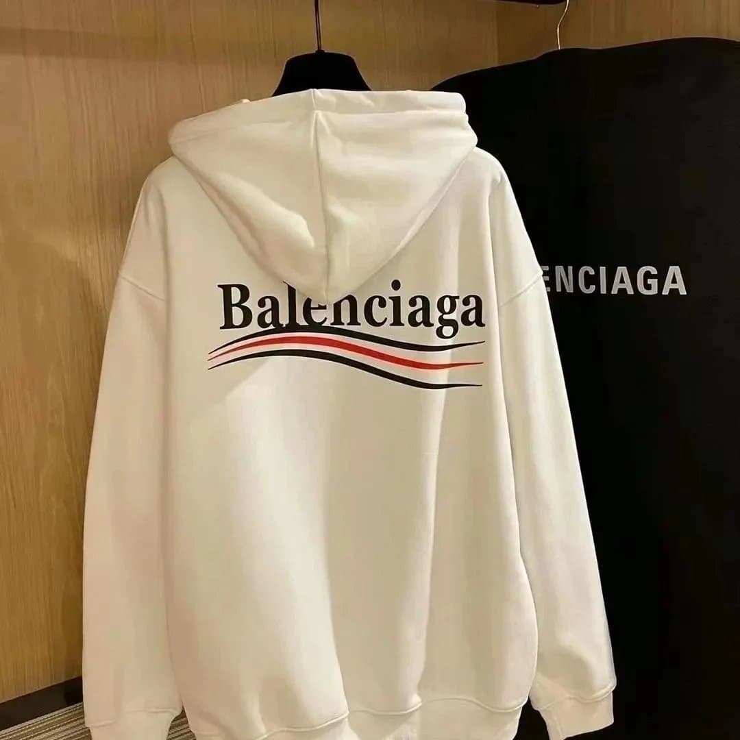 Balenciaga Long-Sleeve Tee Logo Print — 31-White