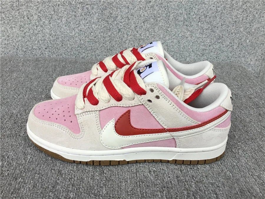 Nike Dunk Low Travis Scott Reverse Mocha — 31