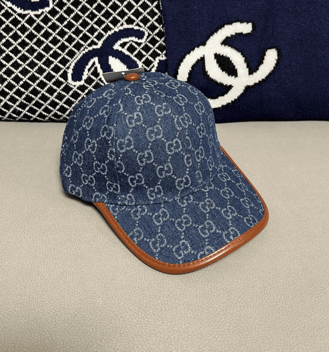 Gucci Baseball Cap GG Monogram — 28