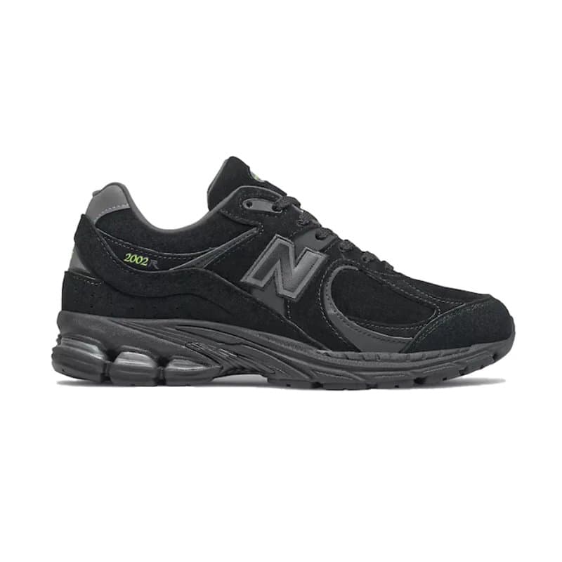 New Balance 2002R Black Grey