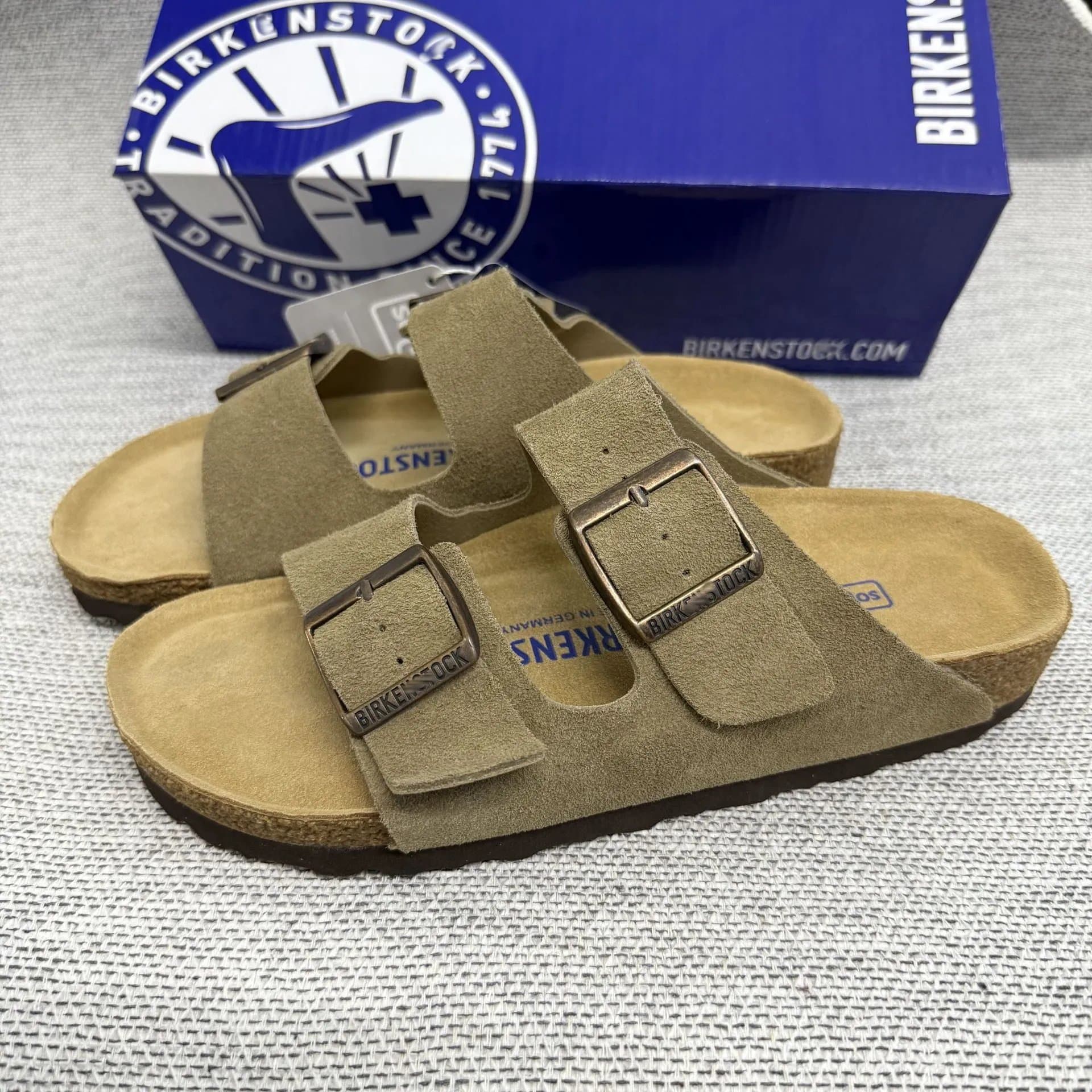 Birkenstock Arizona Suede