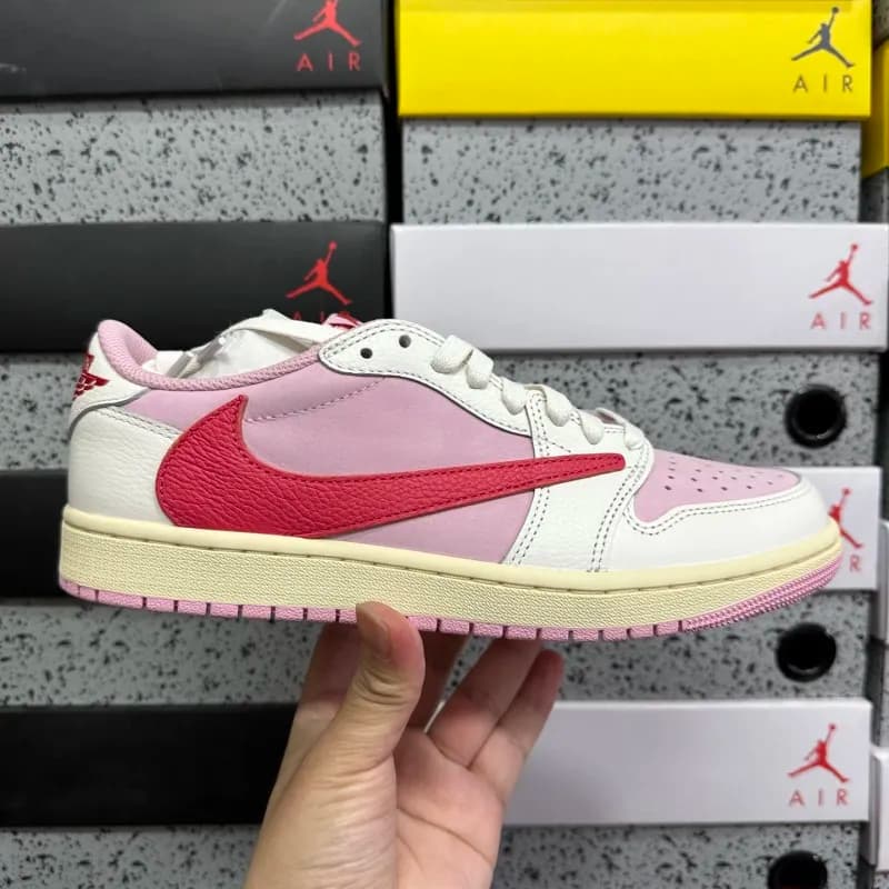 Air Jordan 1 Low Travis Scott Reverse Mocha