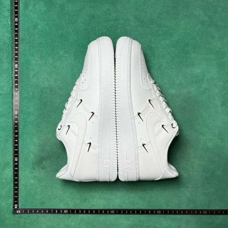 Nike Air Force 1 Low Triple White
