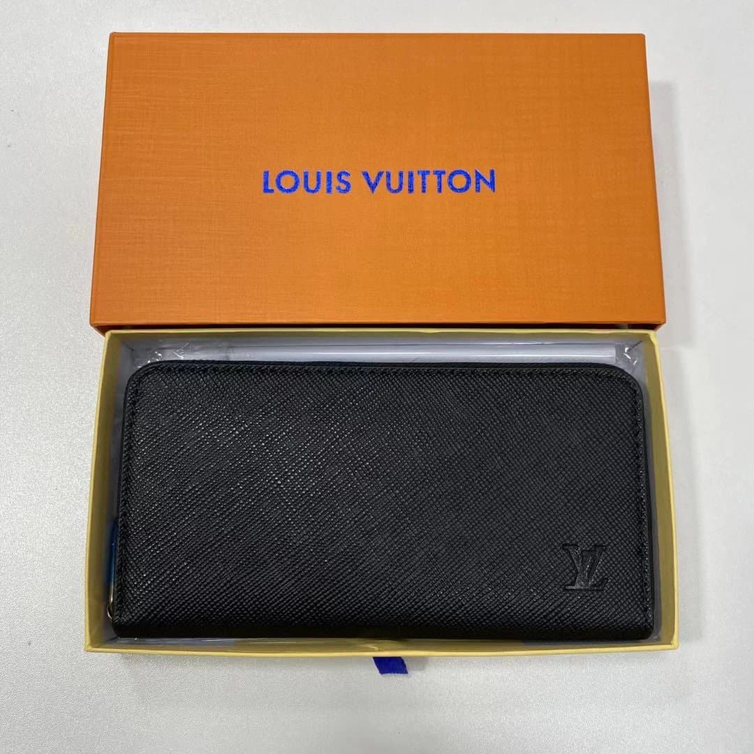 Louis Vuitton Zippy Wallet Epi Leather