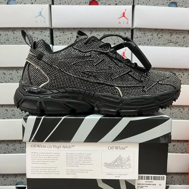 Off-White Diagonal Ice Blue — Be 钻黑 F24 10050