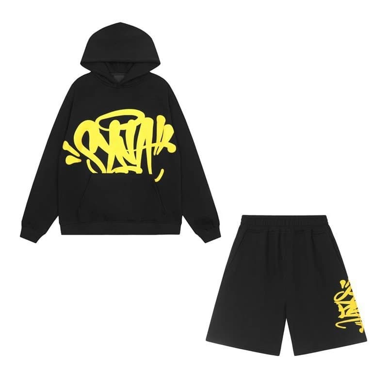 Corteiz Graffiti Shorts Cloud Blue — 黑黄套装