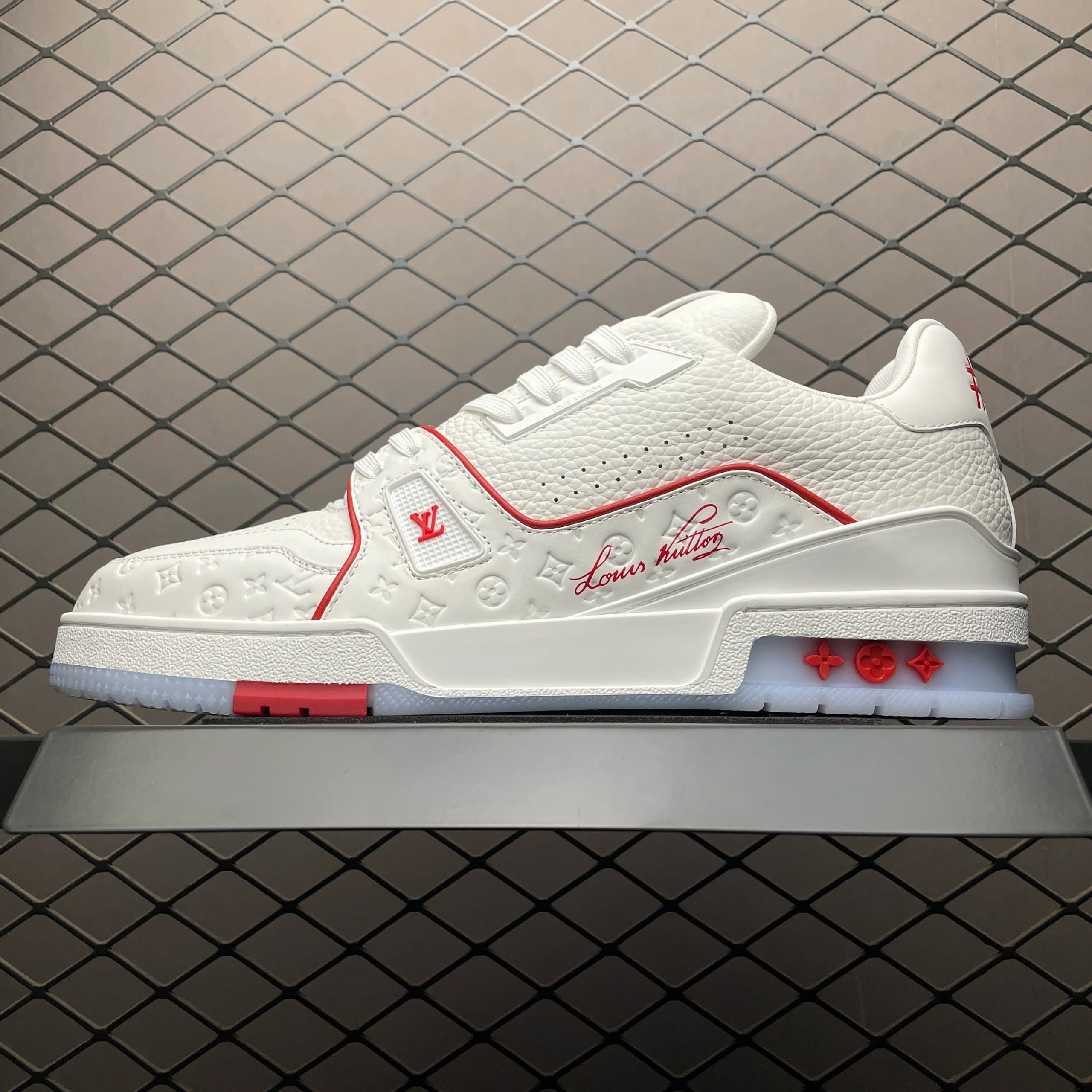Louis Vuitton LV Trainer Monogram Mesh — 白红压印