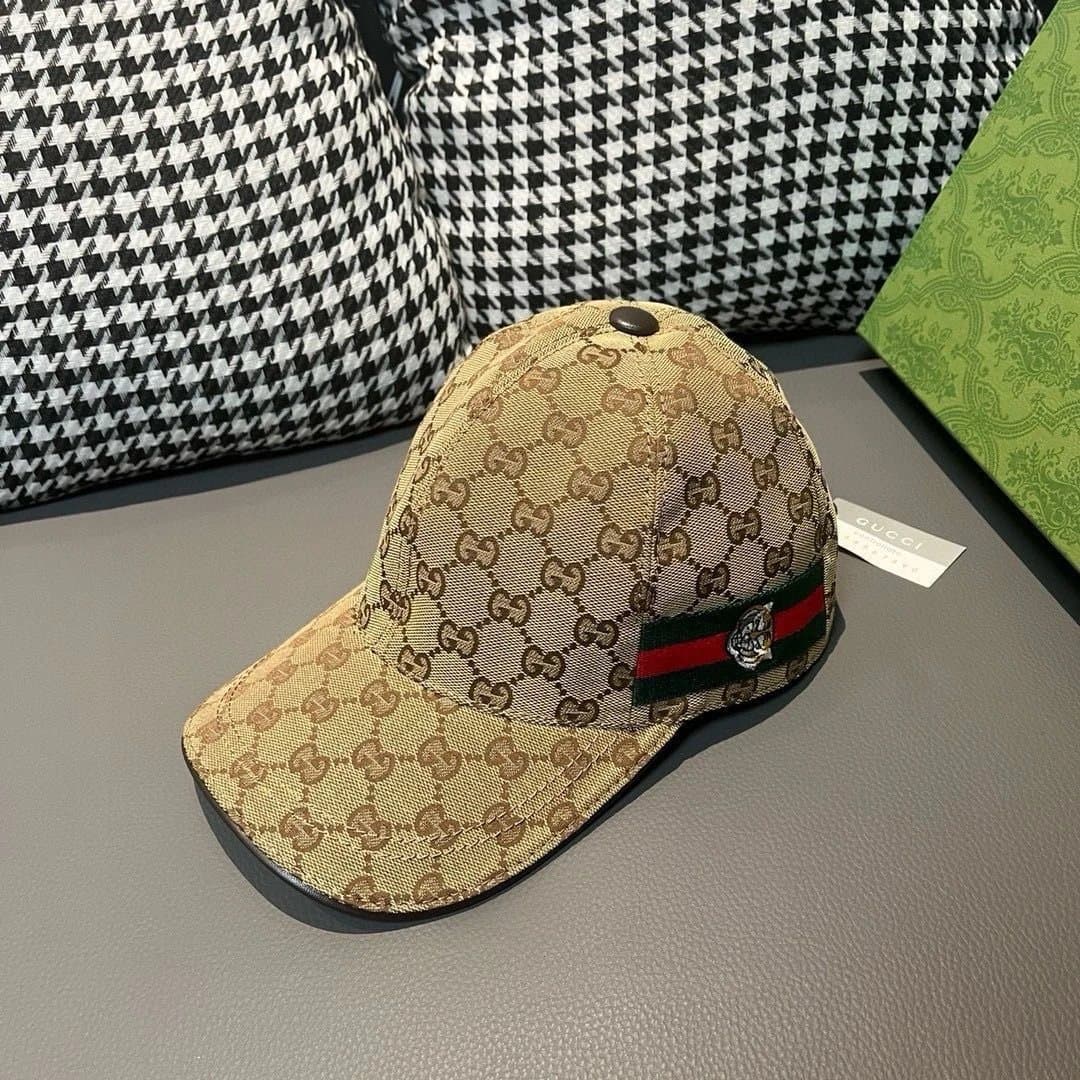 Gucci Baseball Cap GG Supreme