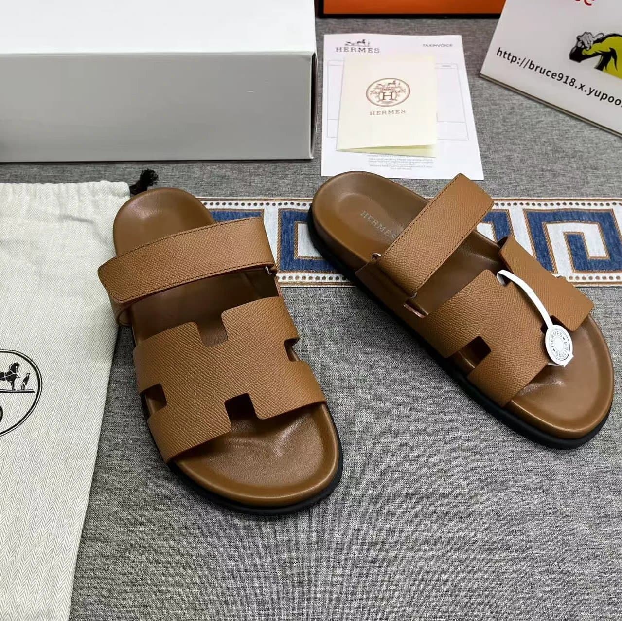 Hermès Oran Sandal Suede — 12号色