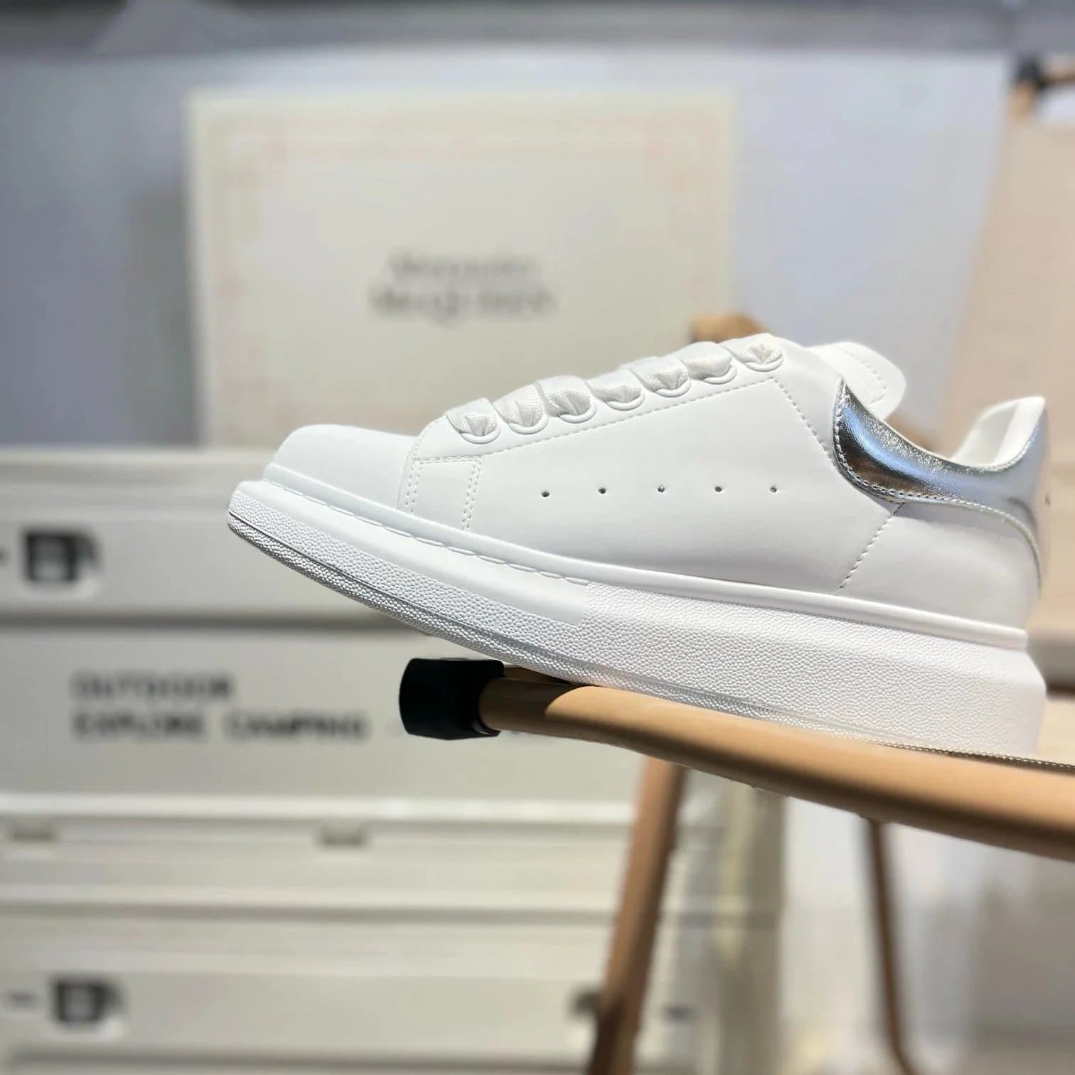 Alexander McQueen Oversized Sneaker Silver Tab