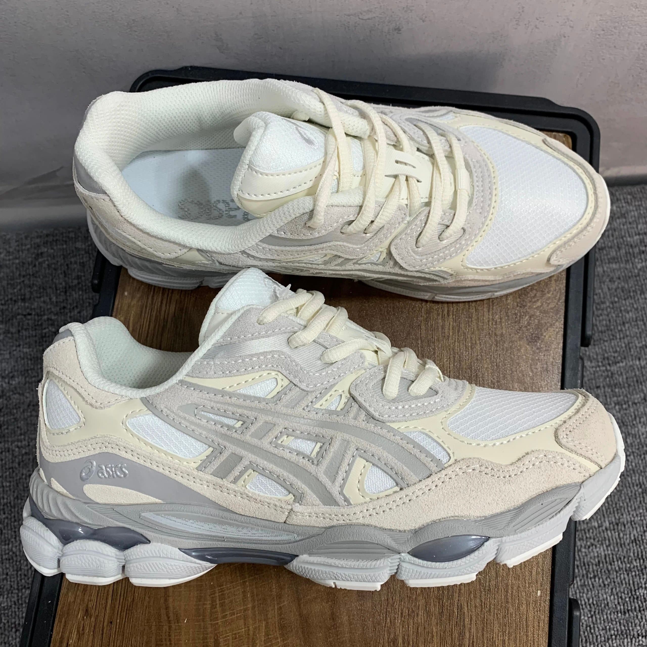 Asics Gel-1130 Off-White