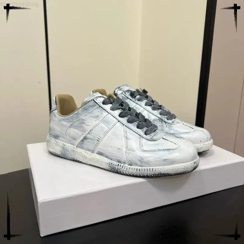 Maison Margiela Future Sneaker Black Velvet — 31