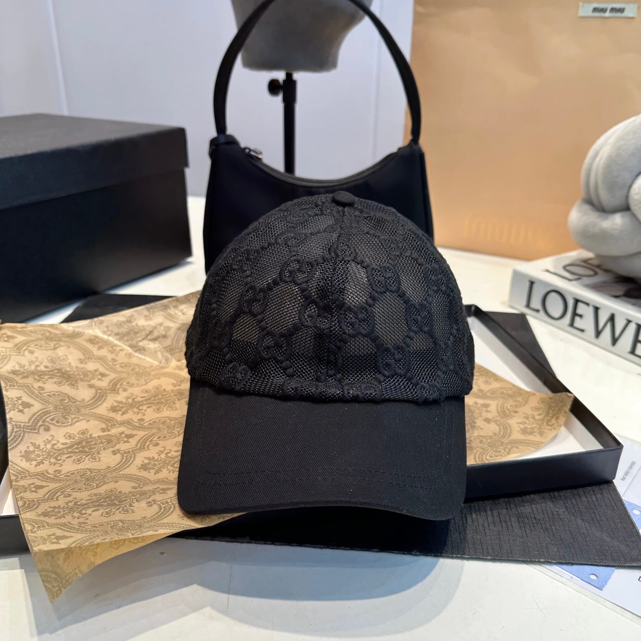 Gucci Baseball Cap GG Monogram Dip-Dye — 21