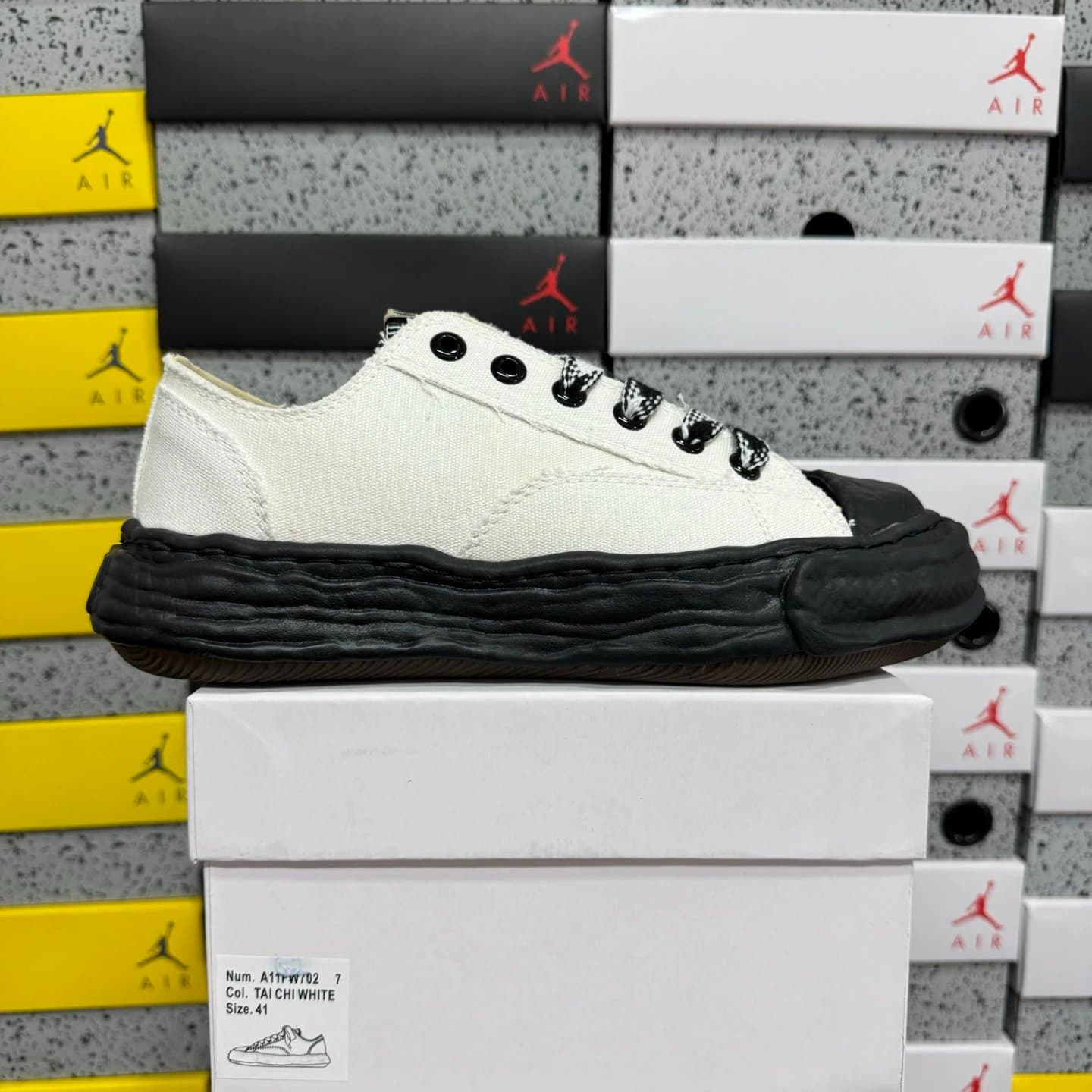 Nike × Undercover Dunk Low Black/White — BD版 · A11FW702 7白黑TAI CHI WHITE