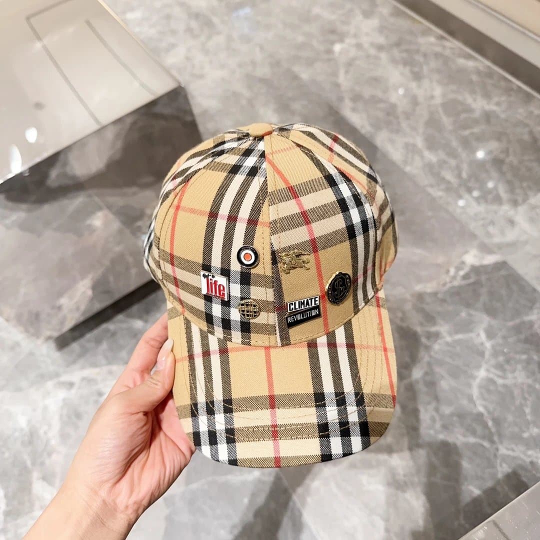 Burberry Baseball Cap Vintage Check — 040105176