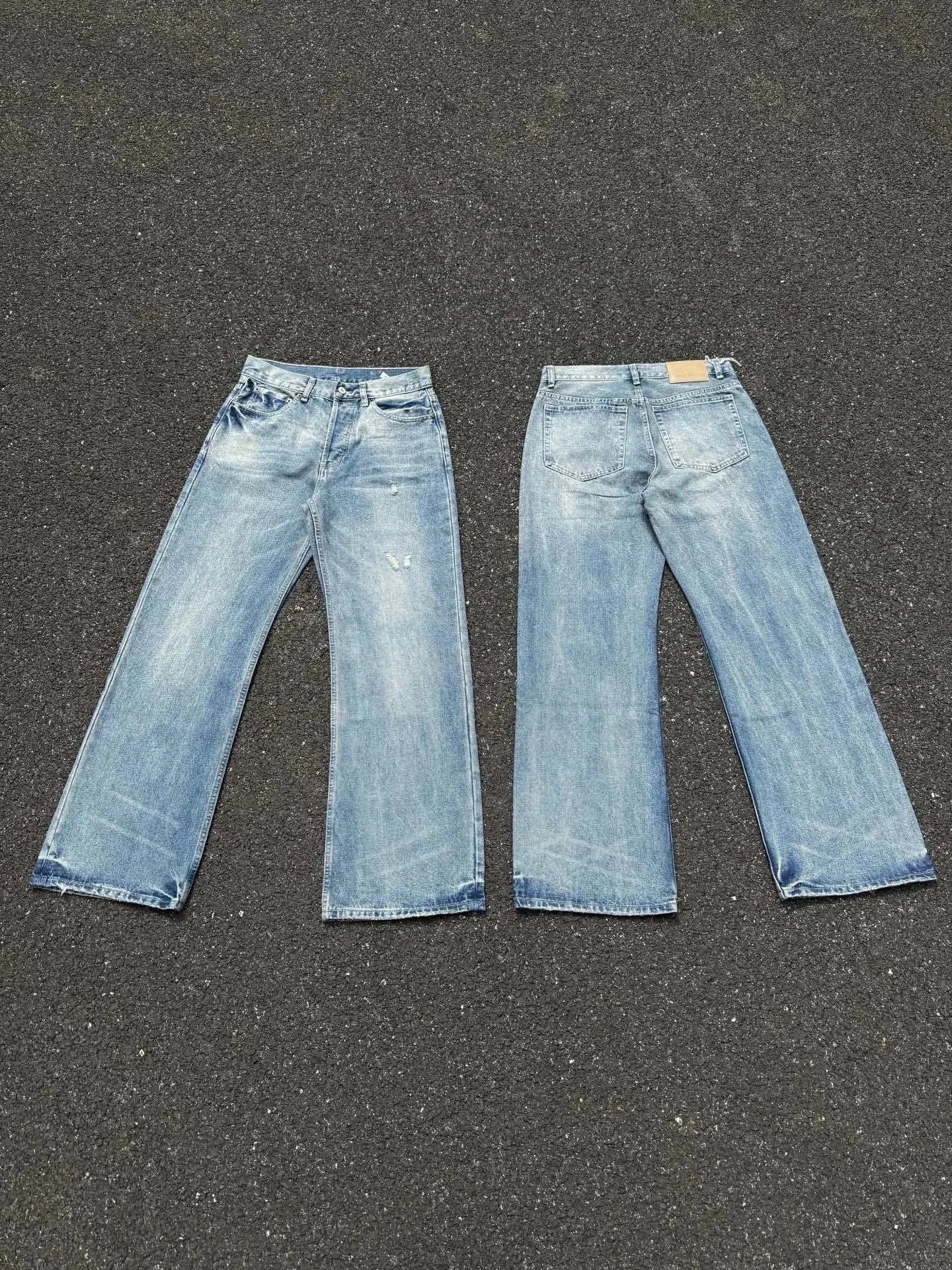 Levi's 501 Light Wash Wide Leg