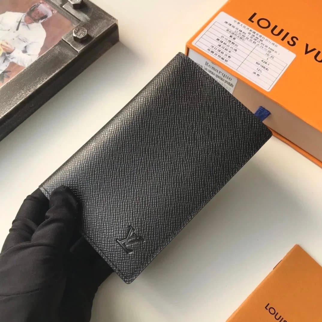 Louis Vuitton Long Wallet Empreinte Leather
