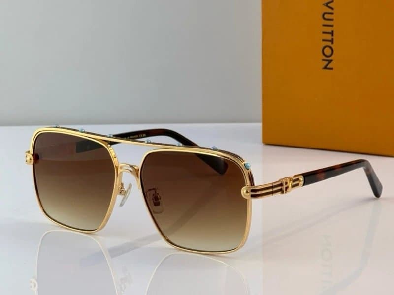 Louis Vuitton Aviator Sunglasses Monogram Gradient — 64
