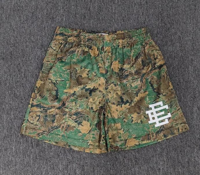 Fear of God Essentials Mesh Shorts Bandana Print — e198