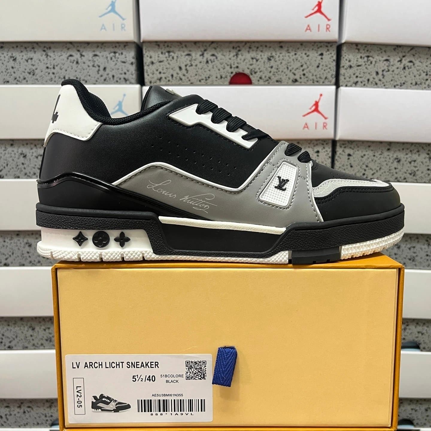 Louis Vuitton LV Arch Licht Sneaker 51BColore