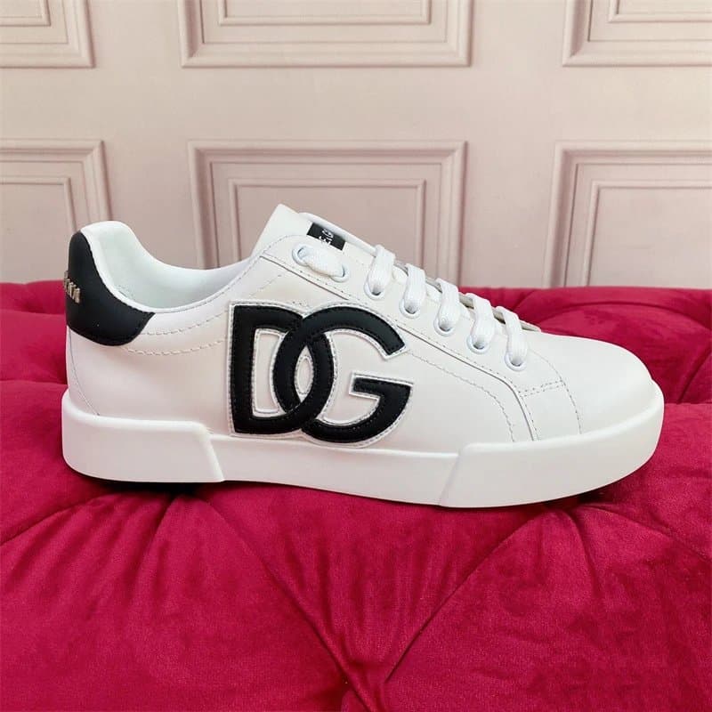 Dolce & Gabbana DG Trainer Logo Panel — B25