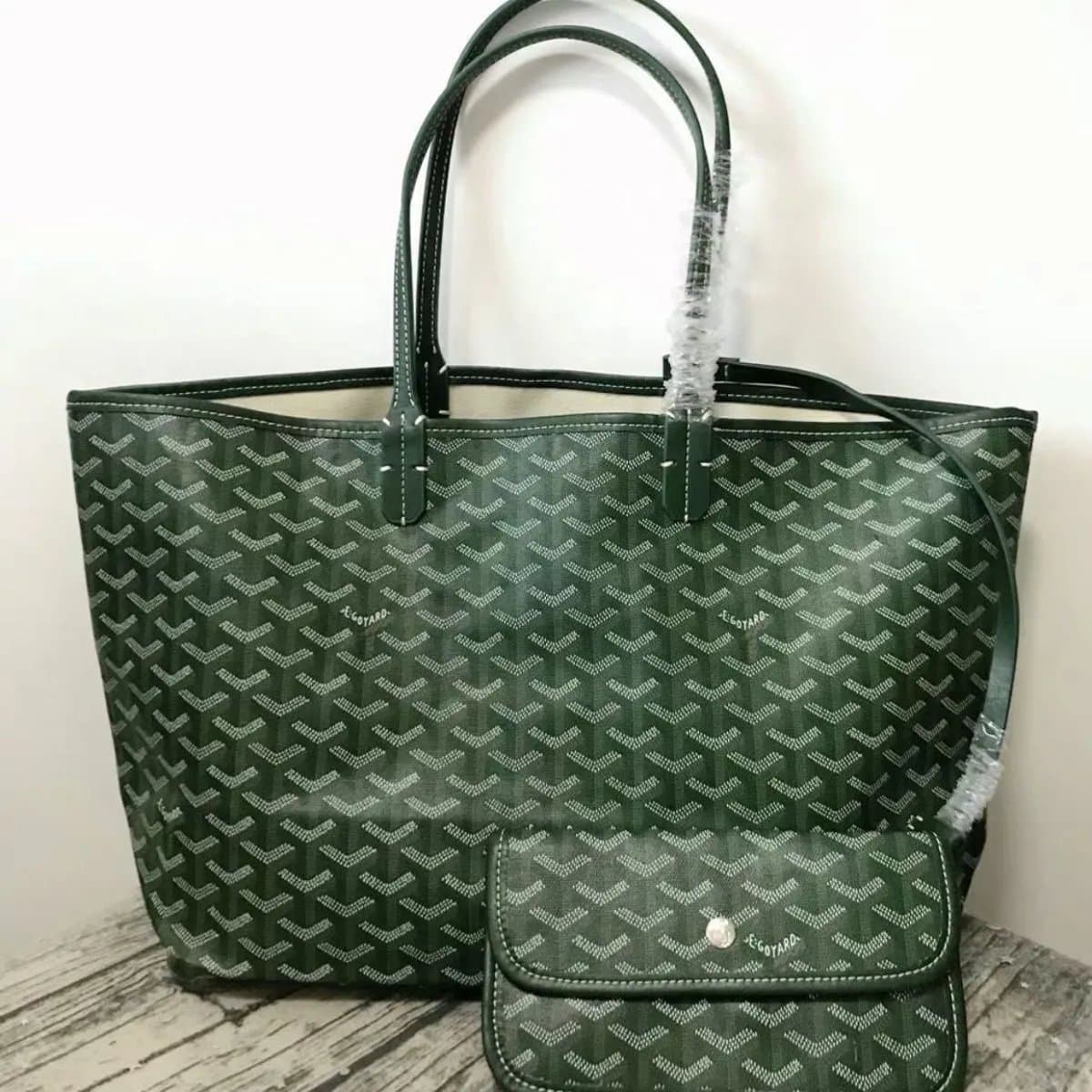 Goyard Saint Louis Tote Chevron Canvas