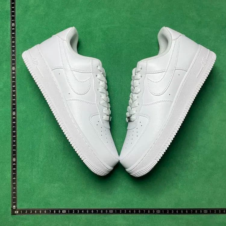 Nike Air Force 1 Low Triple White