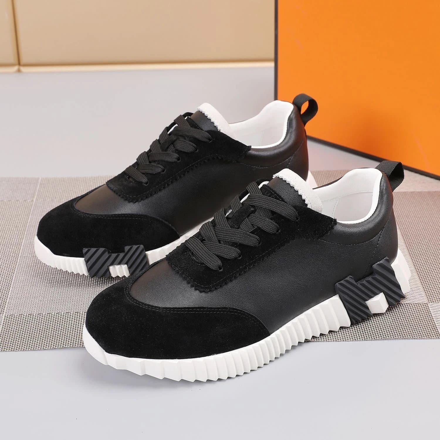 Gucci Rhyton GG Web — 16