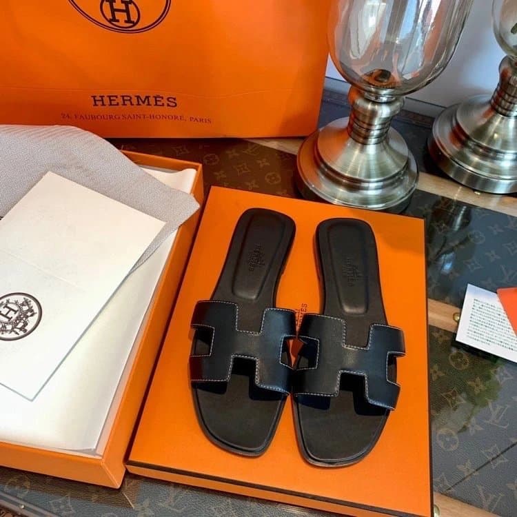 Hermès Oran Sandal H Logo