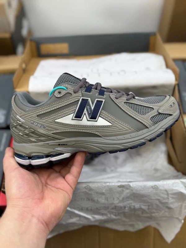 New Balance 1500 Core — 17