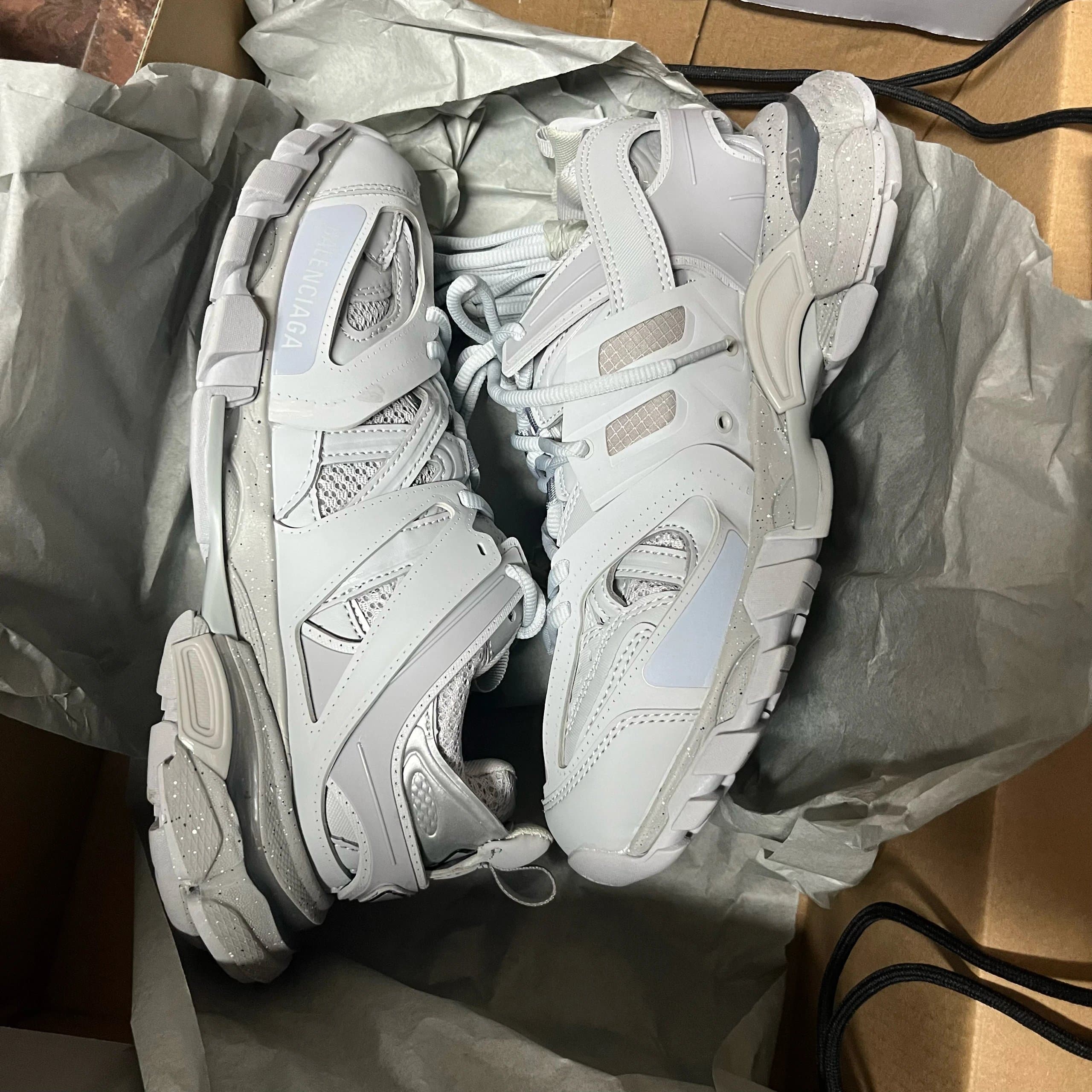 Balenciaga Triple S Glitter White