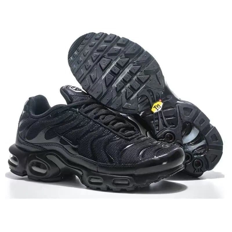 Nike Air Max Plus Triple White — 27