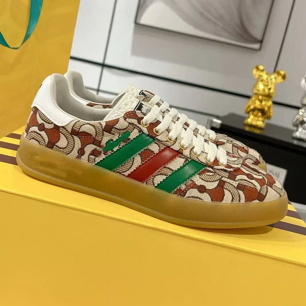 Adidas × Gucci Gazelle GG Monogram — 款式11