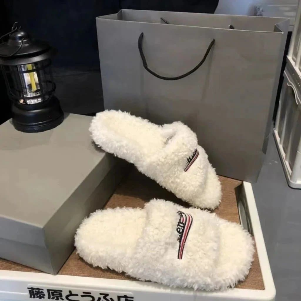 Balenciaga Speed Slides Fluffy — 006