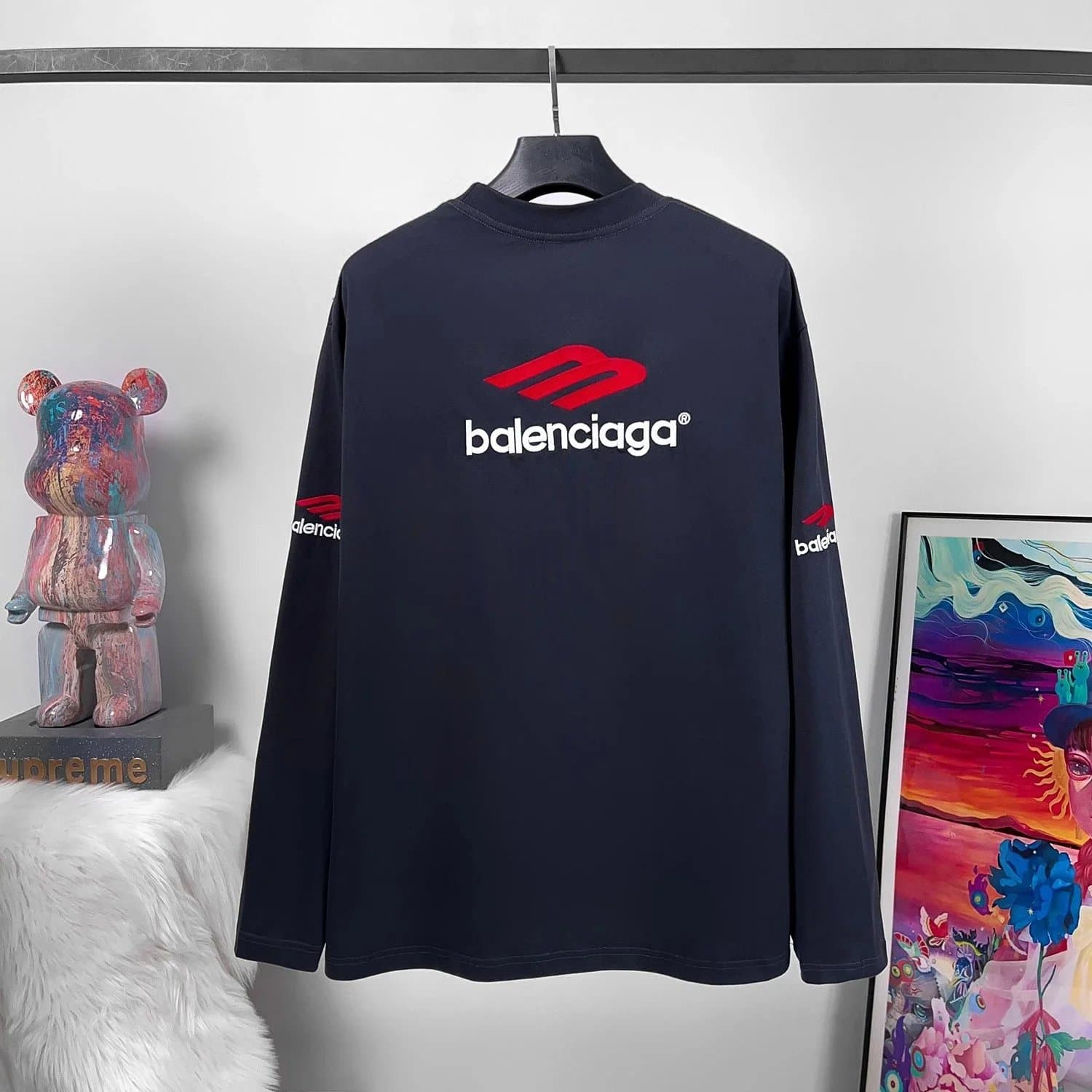 Balenciaga Logo Long-Sleeve Tee Oversized — 3