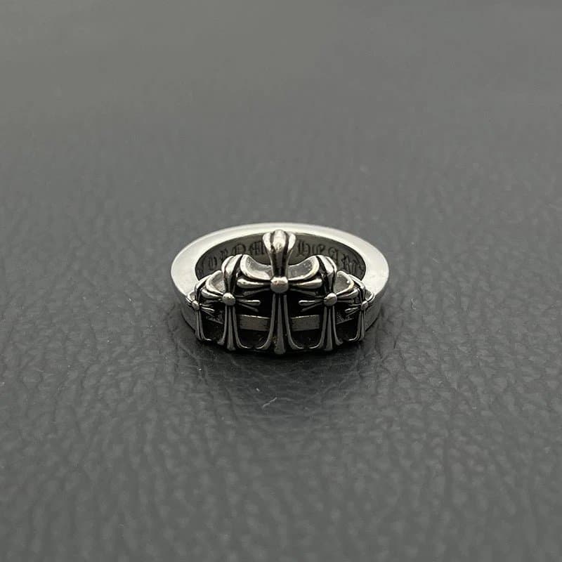 Chrome Hearts Cross Ring Triple Cross
