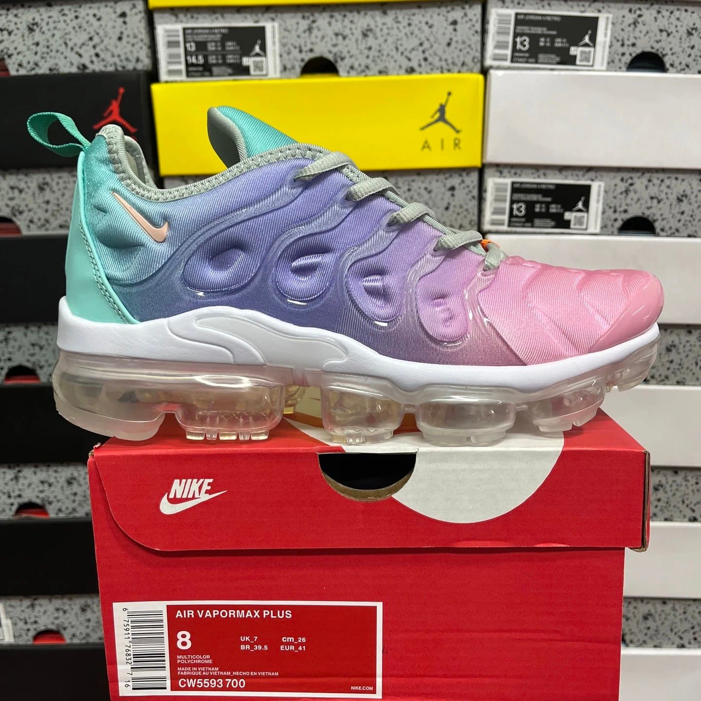 Nike Air VaporMax Plus Multicolor Polychrome