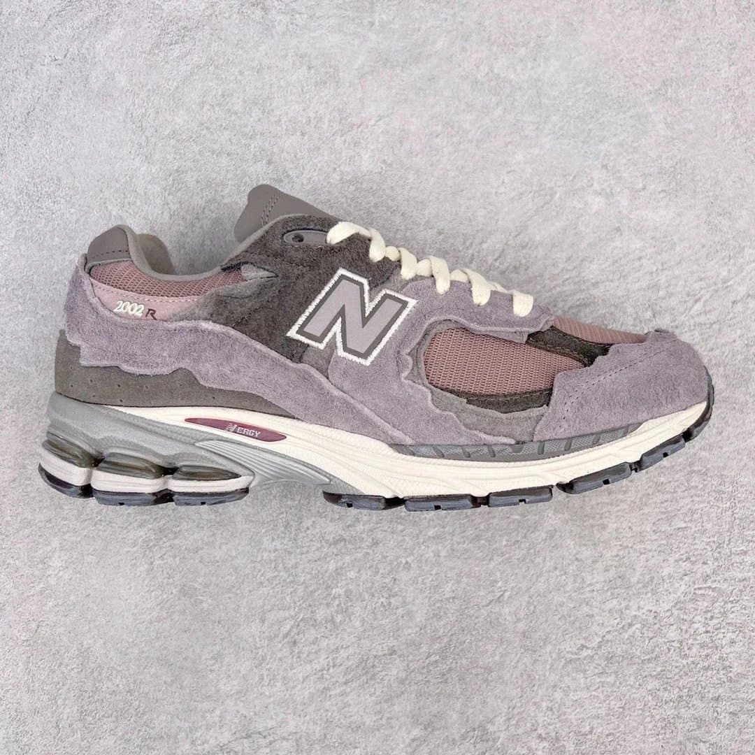 New Balance 2002R Grey Suede — M 2002R 烟雨紫 RDY
