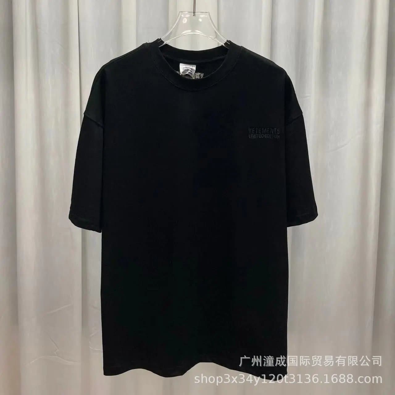 Off-White T-Shirt Limited Edition