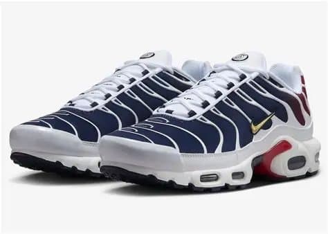 Nike Air Max Plus Volt — FZ4776-100