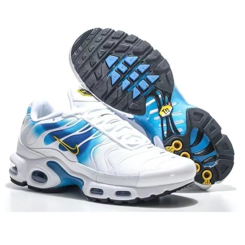 Nike Air Max Plus Triple White — 20