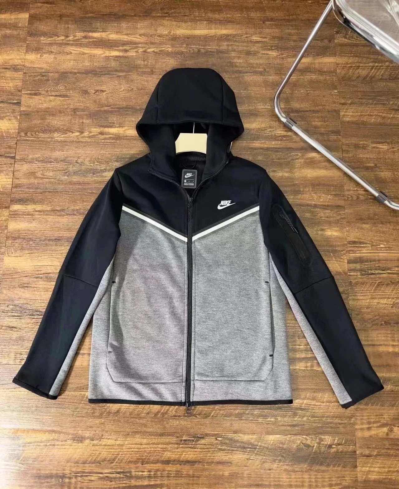 Nike Tech Fleece Hooded Jacket Olive — 40