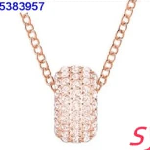 Swarovski Swan Pendant Crystal-Encrusted — Roulette rose gold necklace