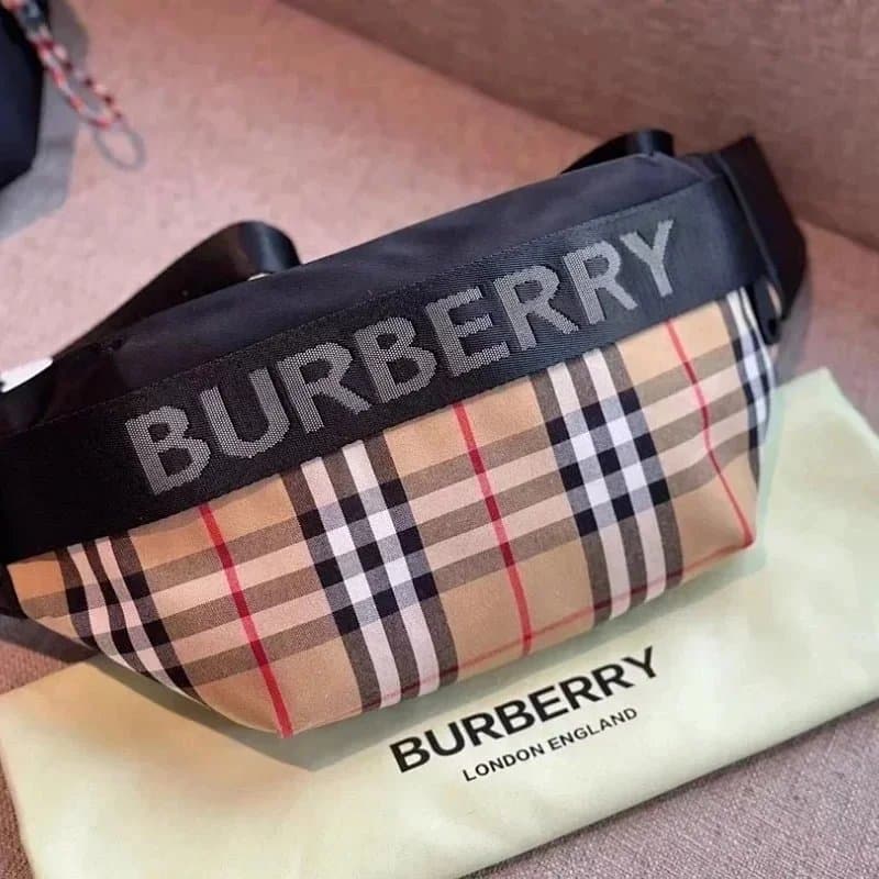 Burberry Belt Bag Classic Check